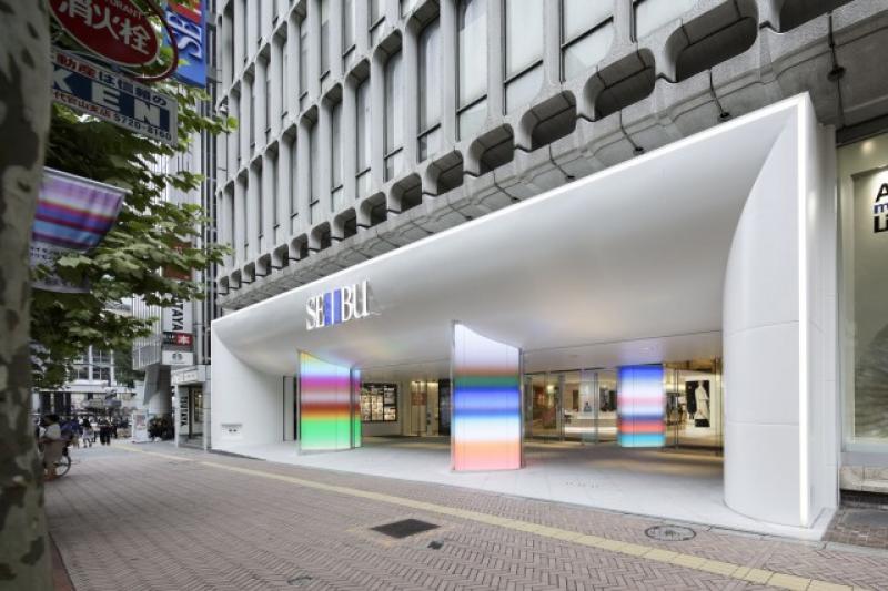 西武渋谷店エントランス