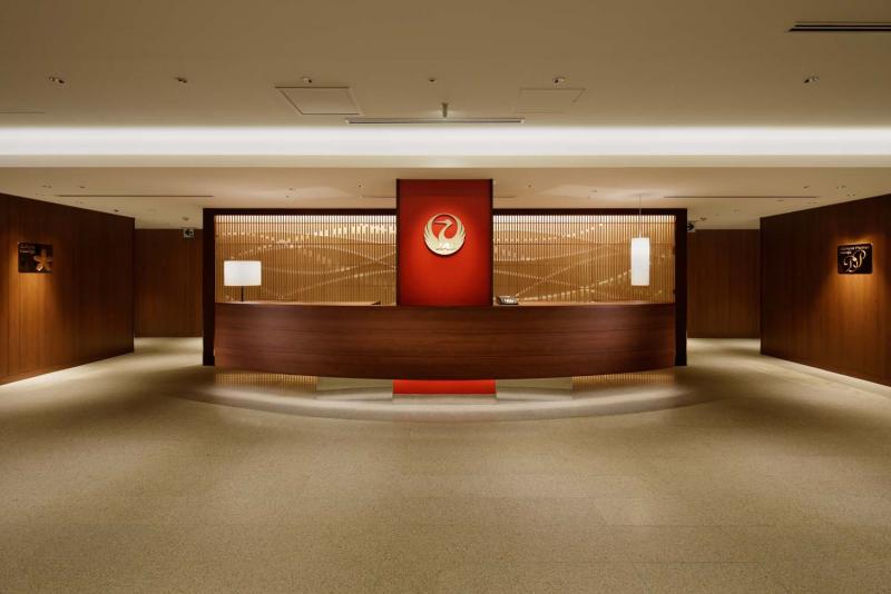 JAL New Chitose Airport Domestic Lounge