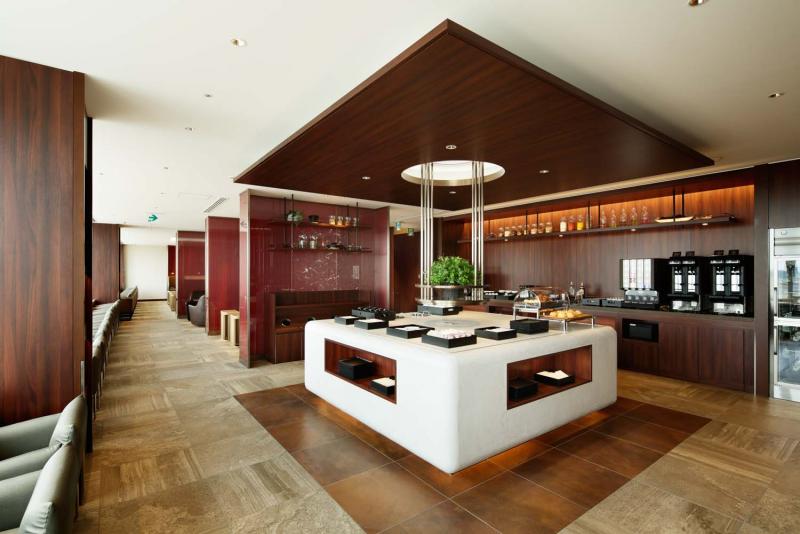 JAL New Chitose Airport Domestic Lounge