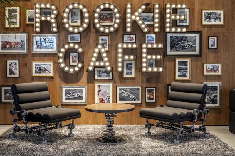 ROOKIE CAFE