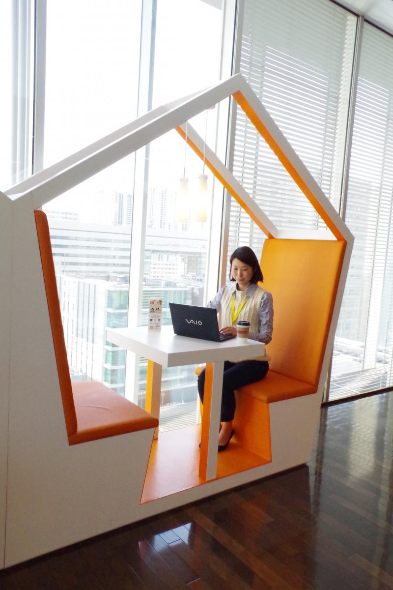 Sony Head Office Employee Cafeteria "Buffet Island" "Relax Zone"