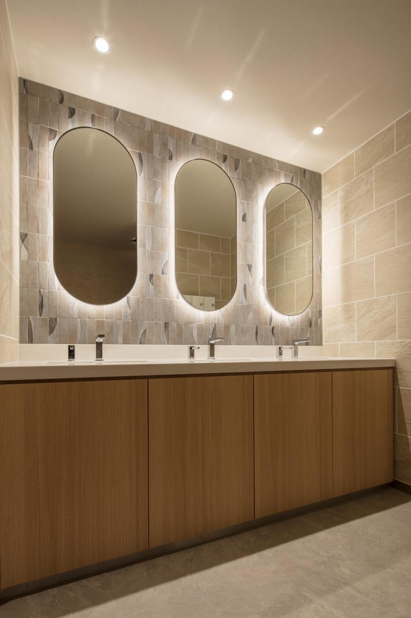 JRE神田小川町大楼