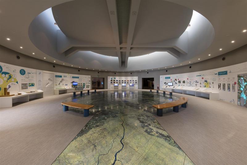 滋賀県立琵琶湖博物館