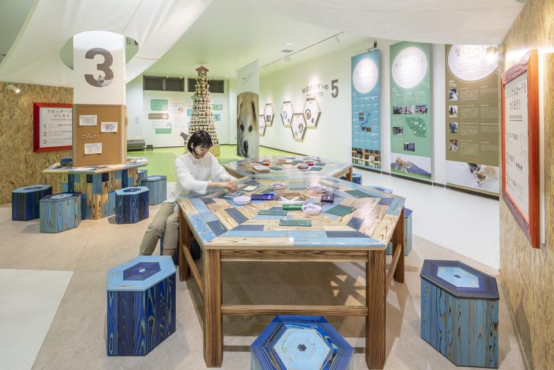 大館市観光交流施設「秋田犬の里」