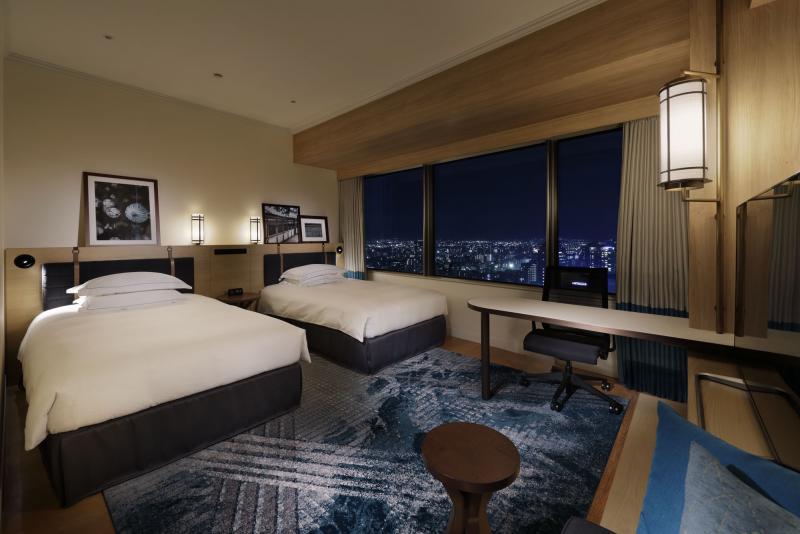 ヒルトン福岡シーホーク　客室・廊下改修工事