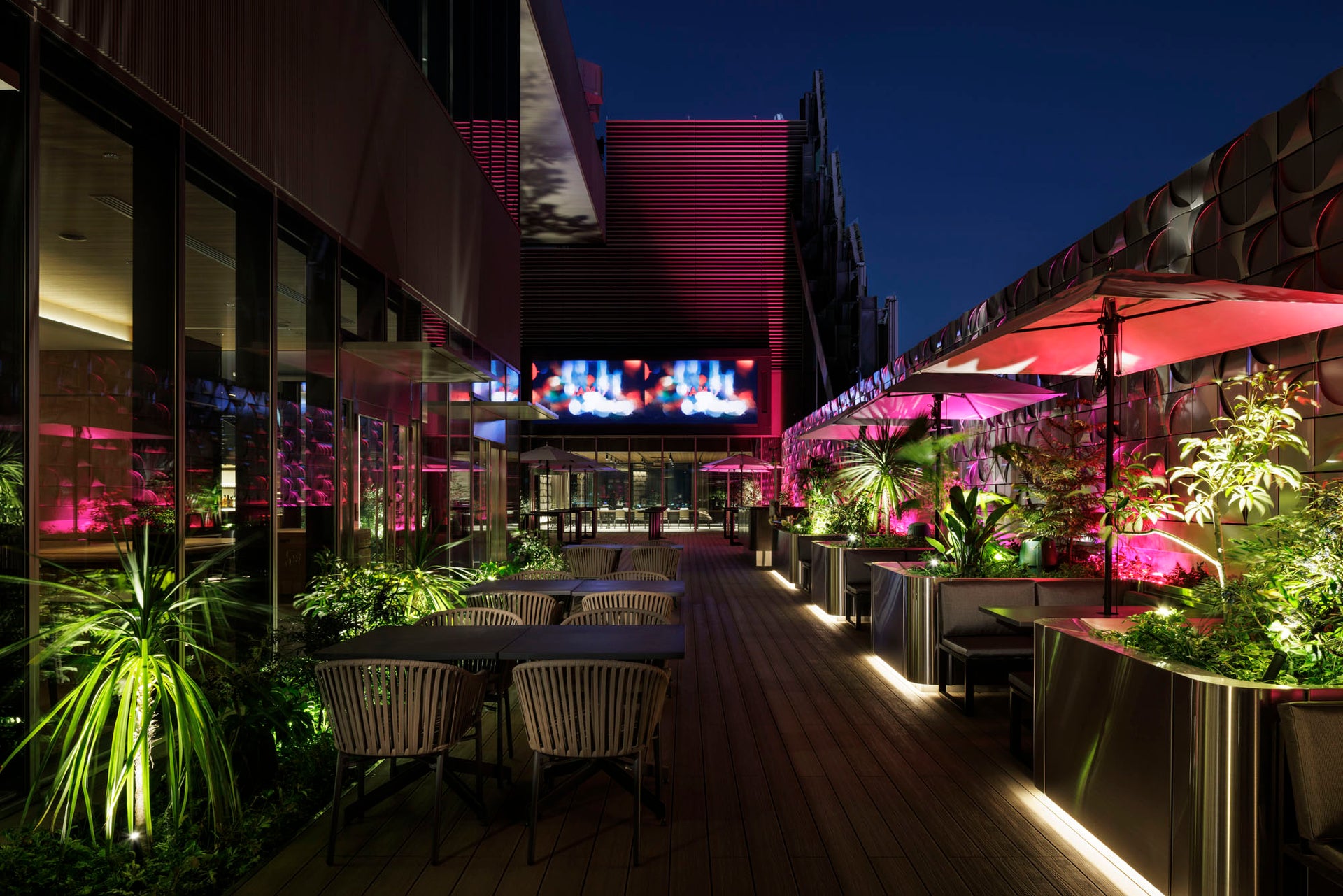 HOTEL GROOVE SHINJUKU,A PARKROYAL Hotel / JAM17 DINING & BAR