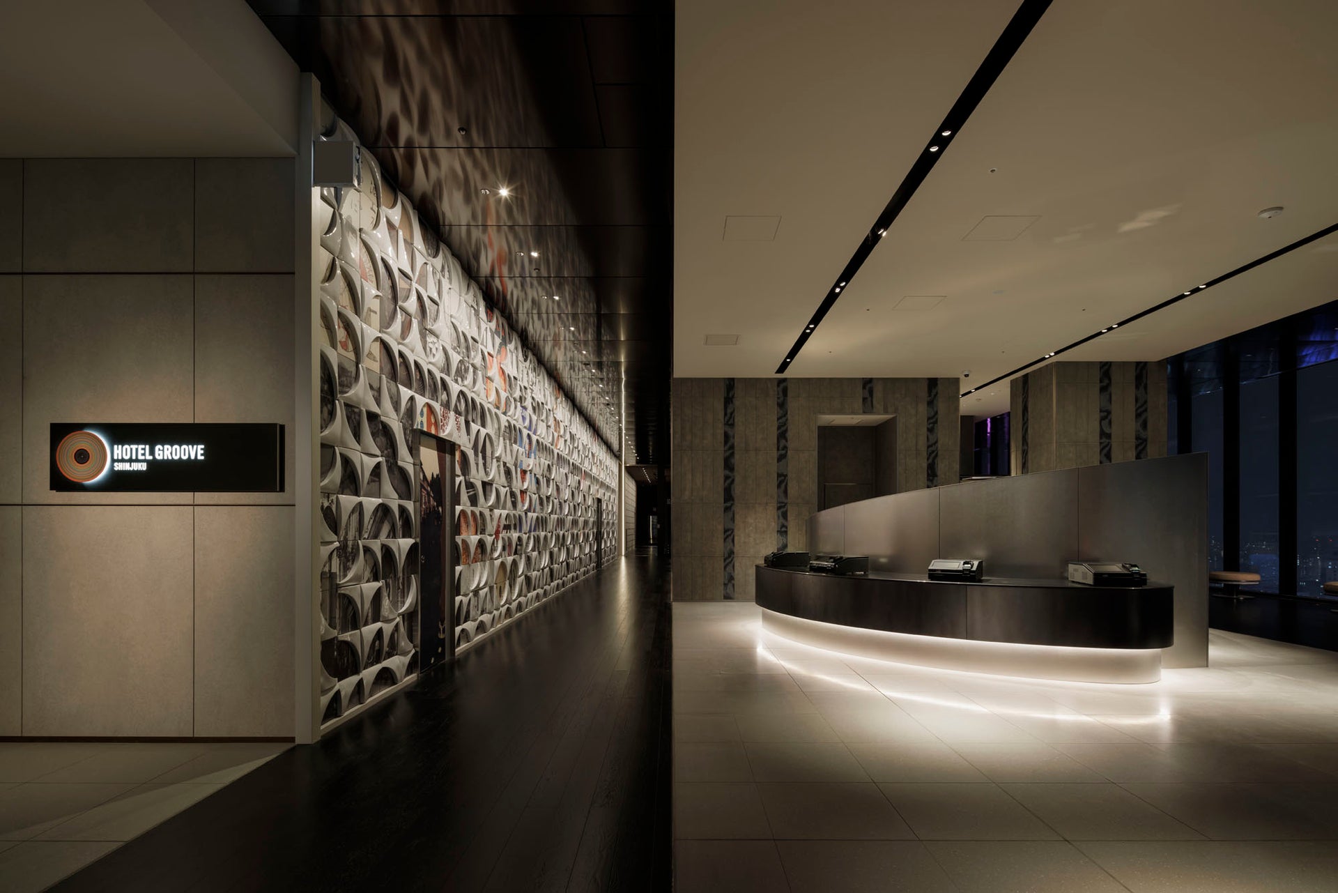 HOTEL GROOVE SHINJUKU,A PARKROYAL Hotel / JAM17 DINING & BAR