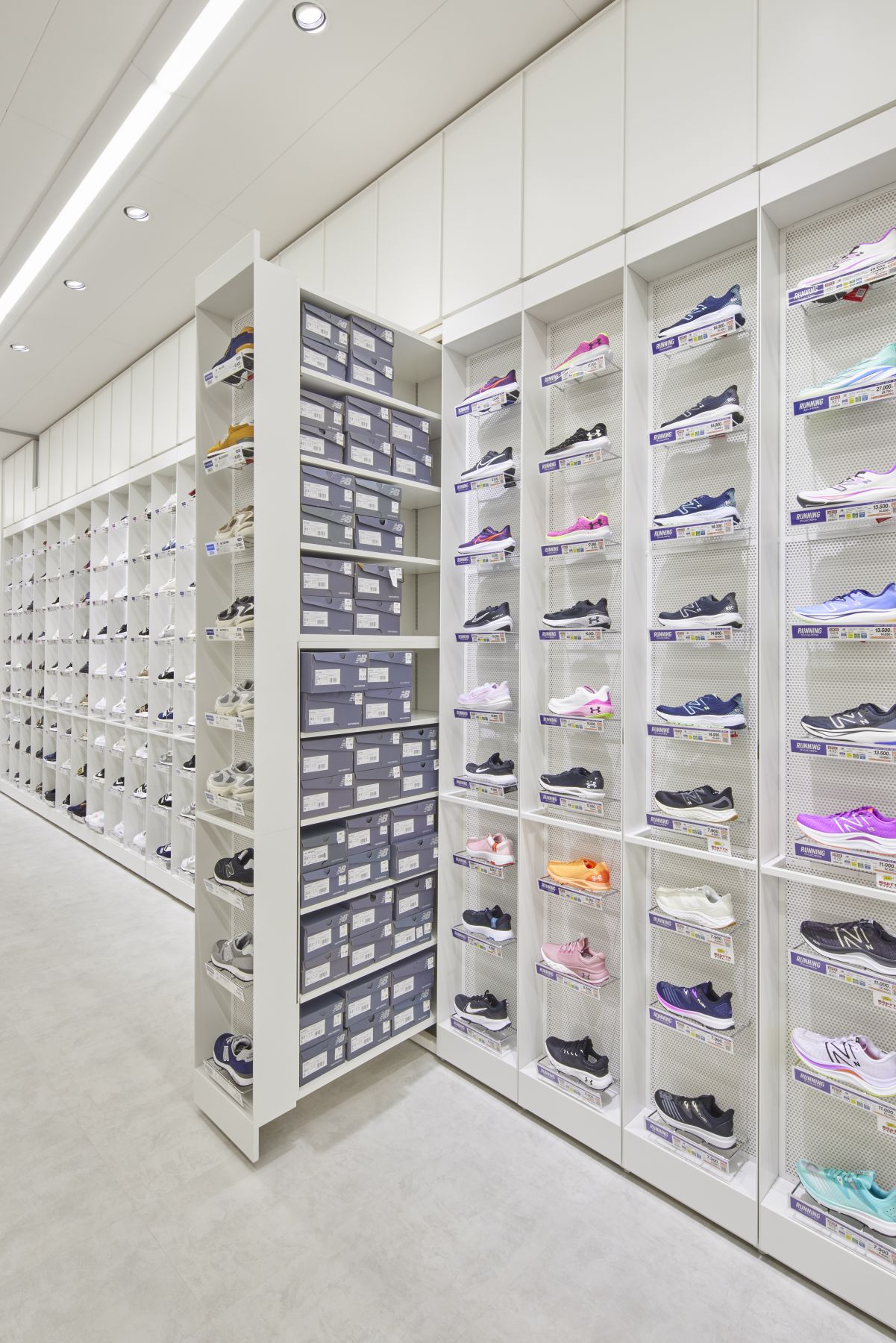 Sports Authority Toyokawa store
