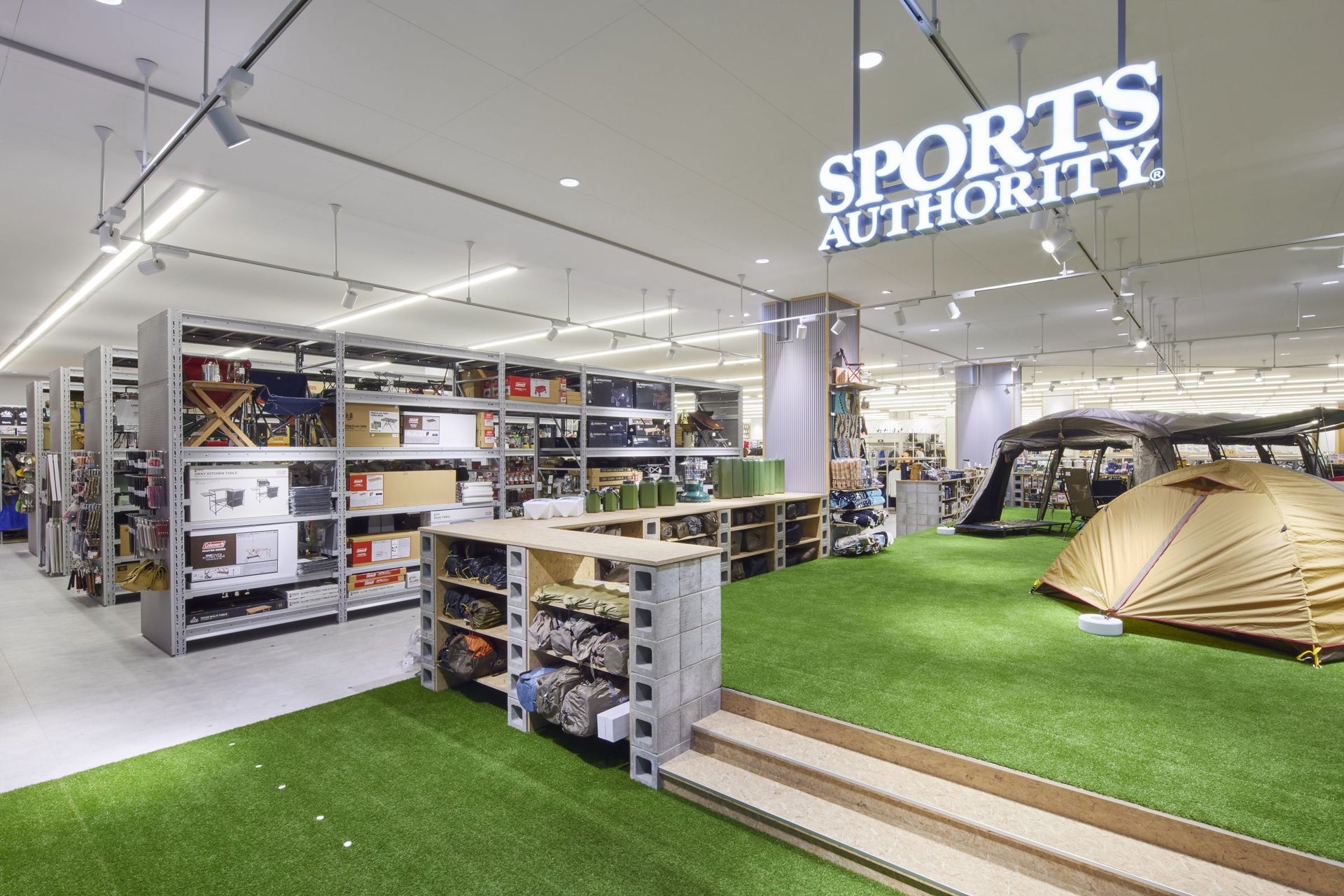 Sports Authority Toyokawa store