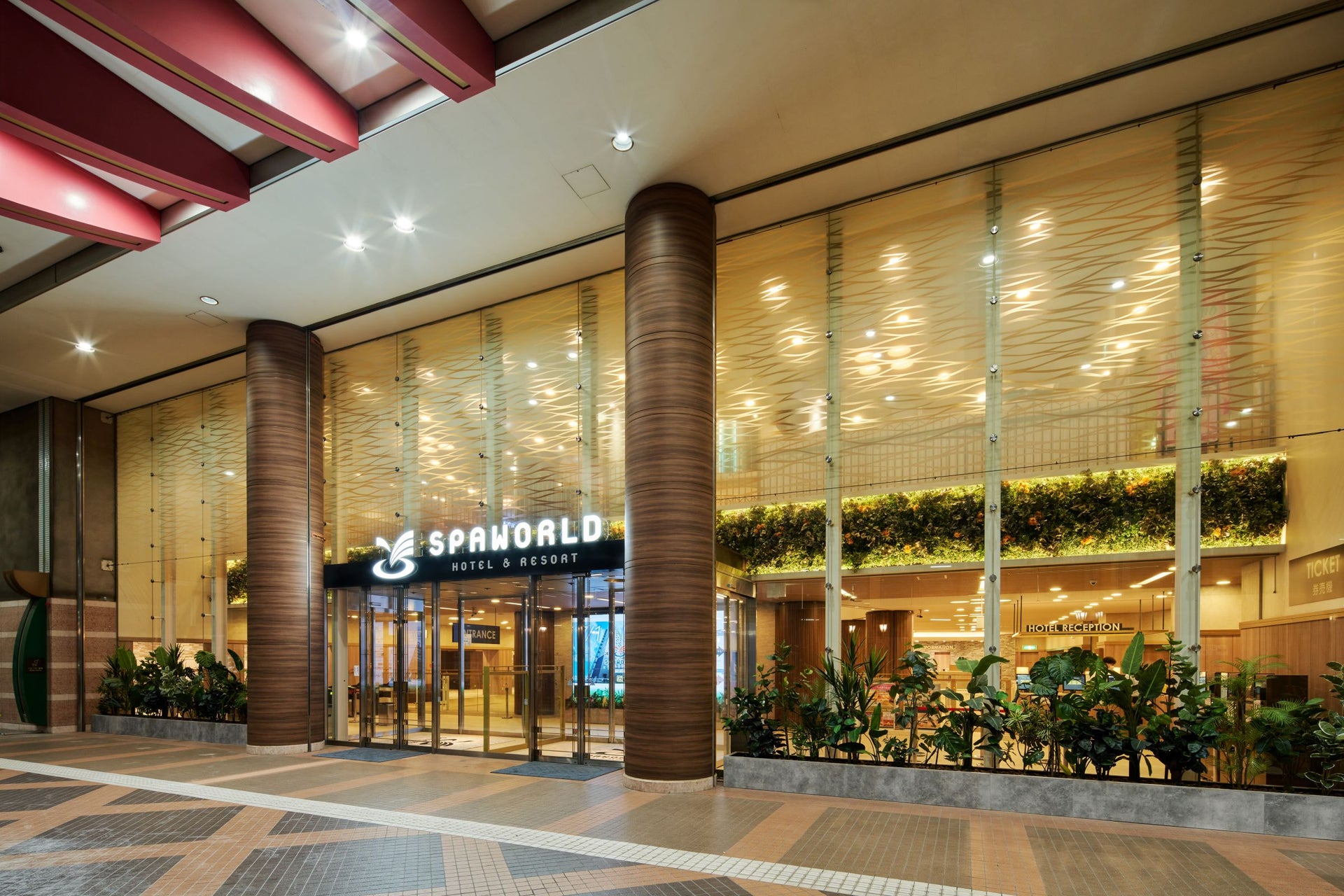 上質なホテル＆リゾートの要素を掛け合わせた新しい施設　スパワールドホテル＆リゾート