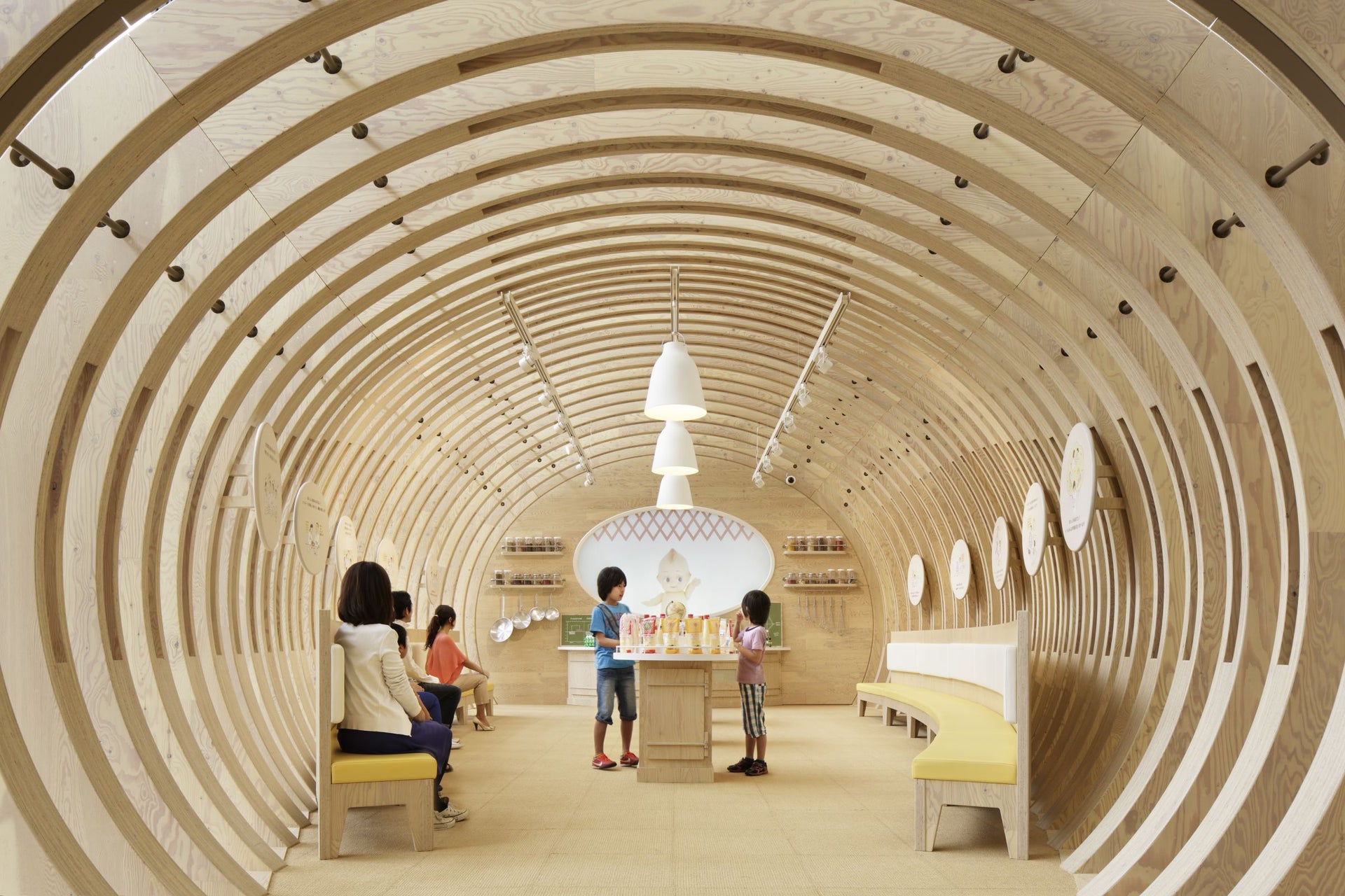 丘比 「蛋黄酱露台」