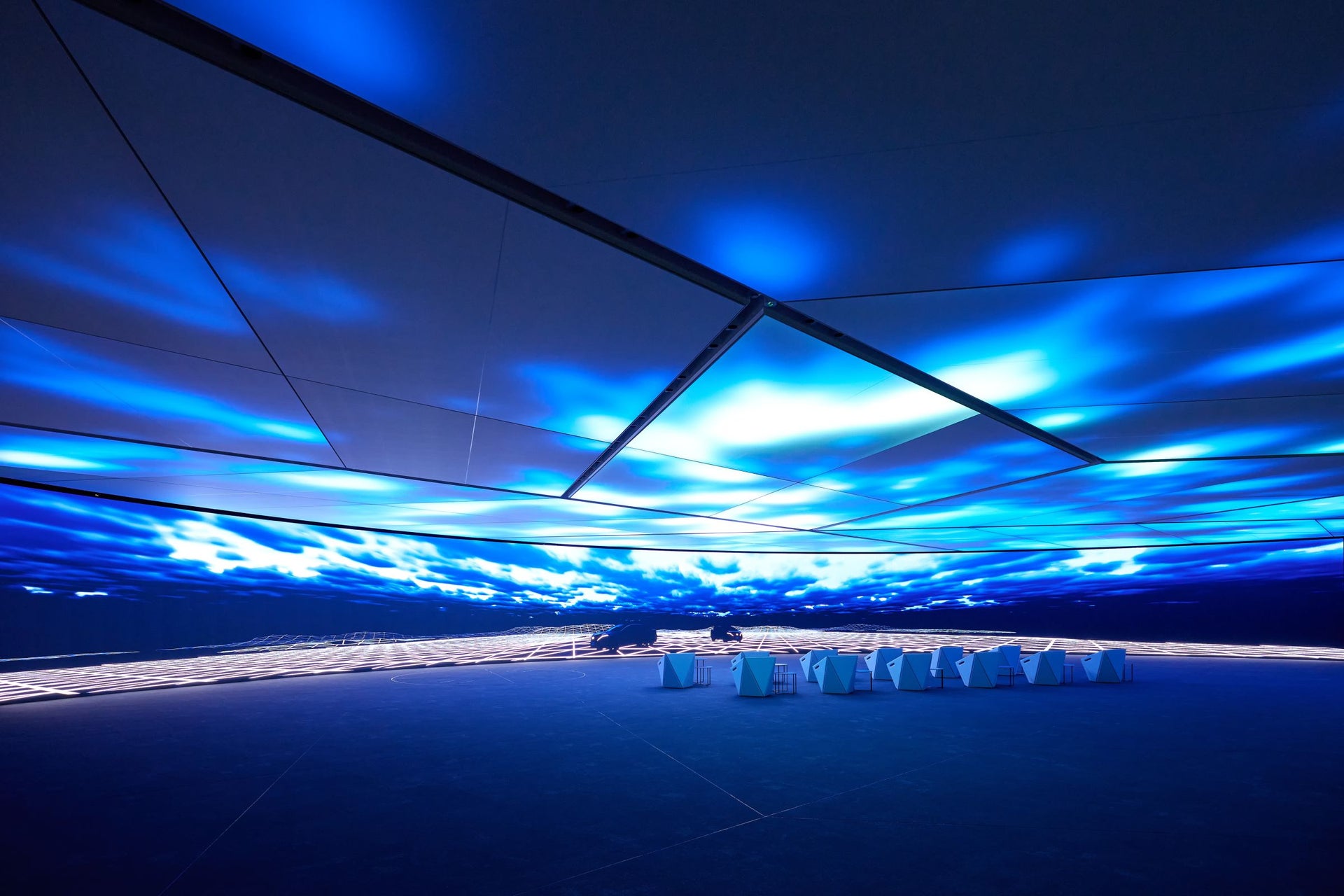 日産自動車テクニカルセンターHALL700リノベーション