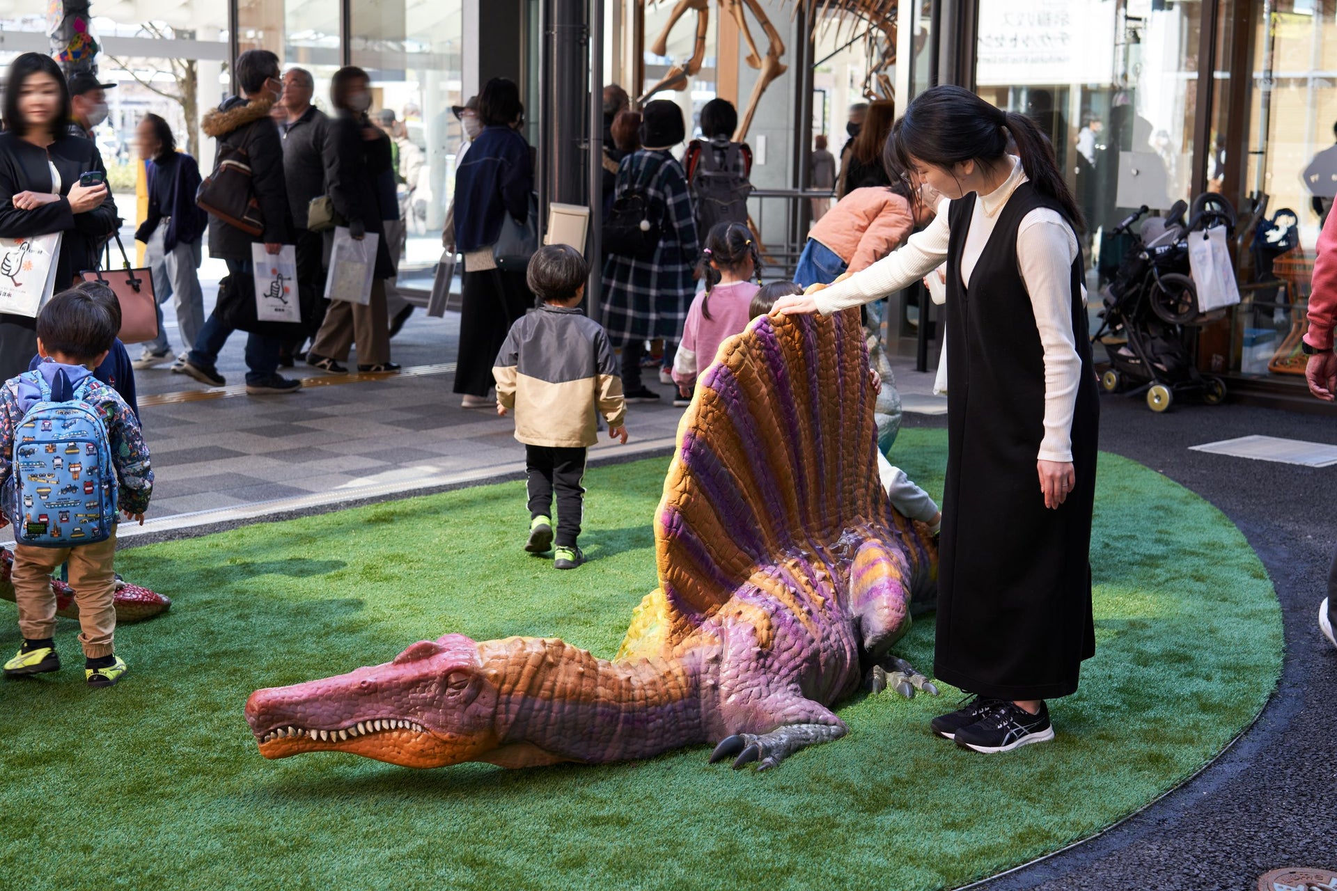 福井駅周辺恐竜拡大プロジェクト