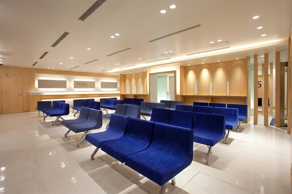 Shinagawa Cosmetic Surgery Shinjuku Island Tower / Shinagawa Skin Clinic Shinjuku Island Tower / Shinjuku Mental Clinic Island Tower