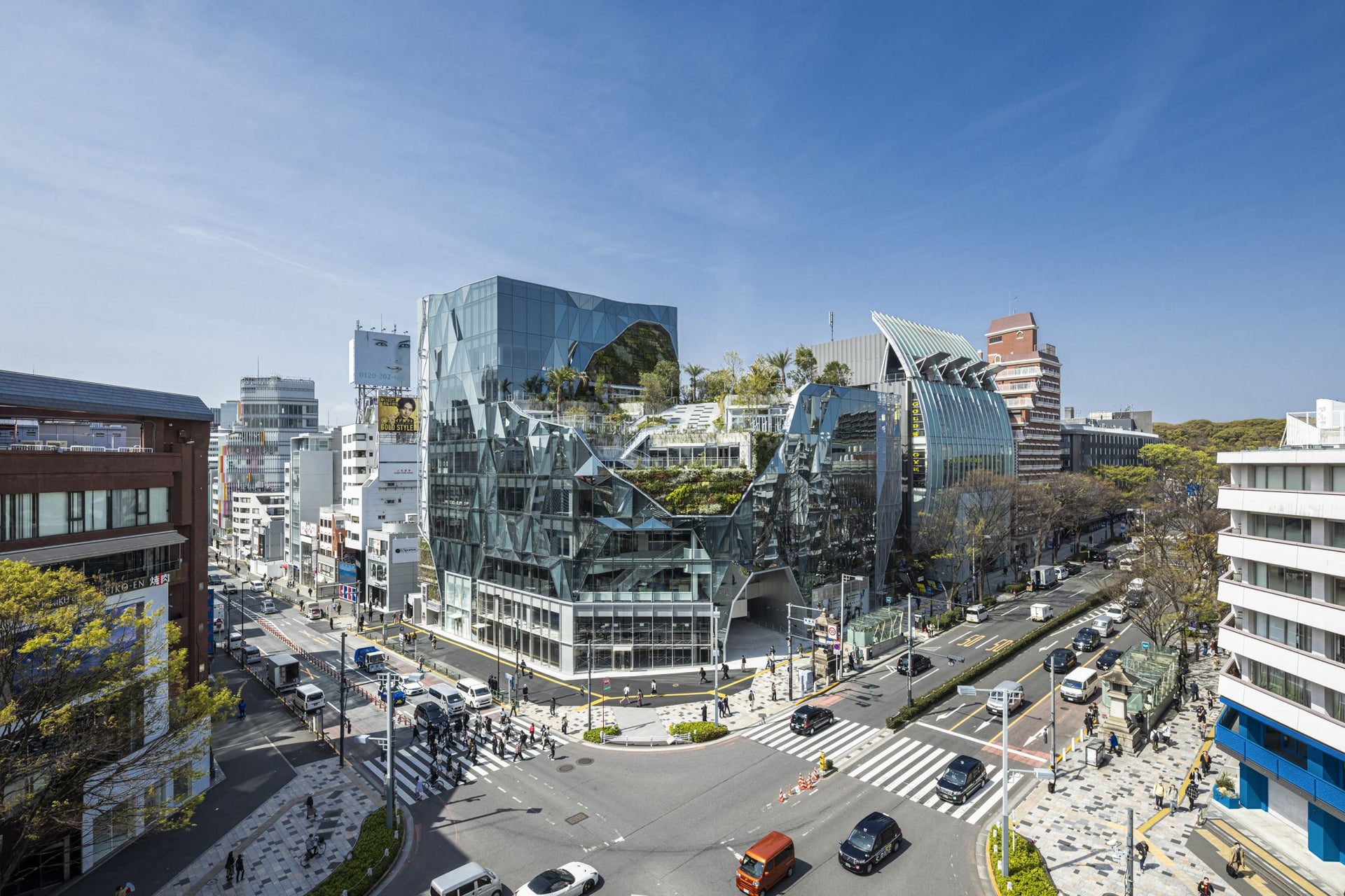 Tokyu Plaza Harajuku "Harakado"