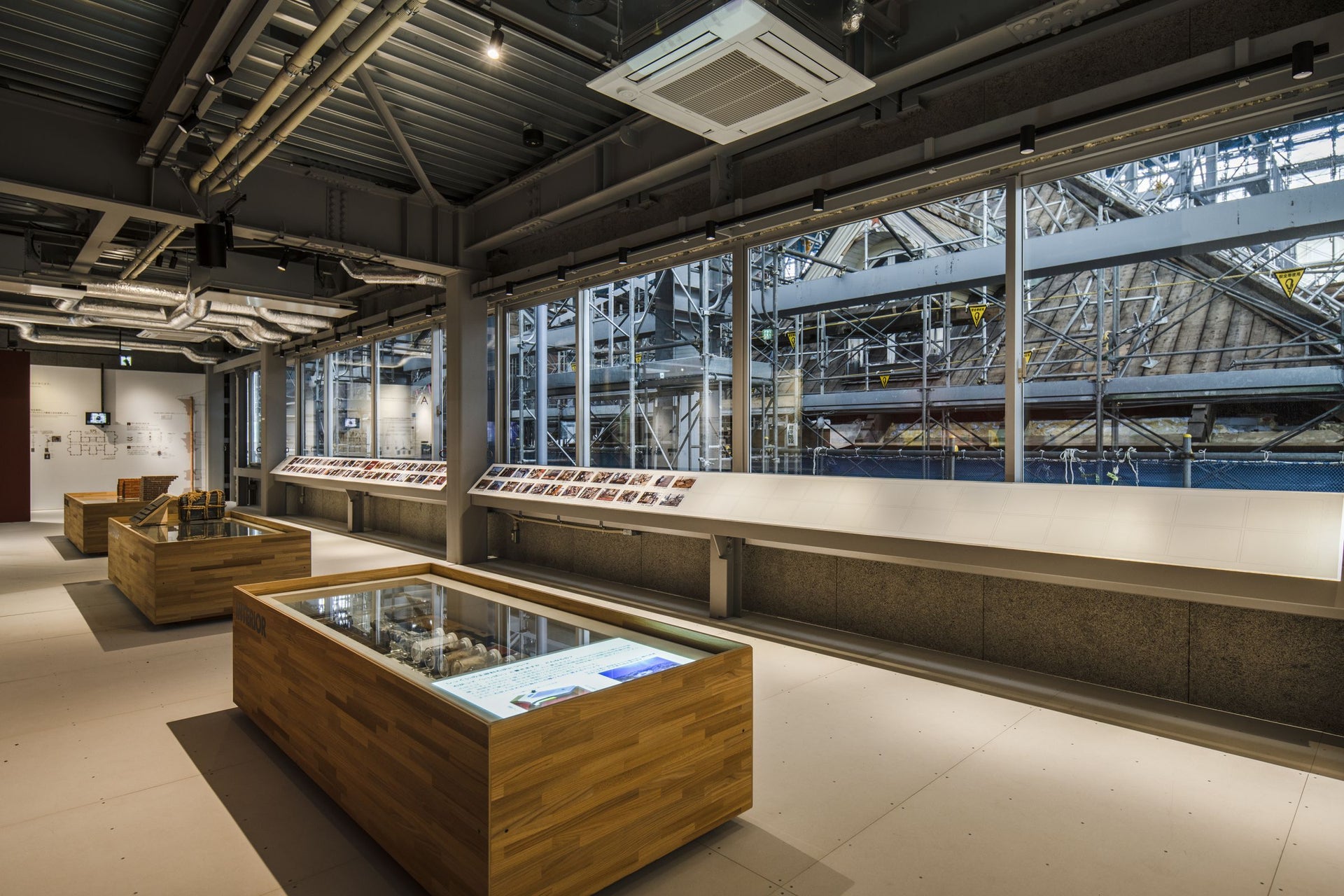 北海道庁旧本庁舎（赤れんが庁舎）仮設見学施設2