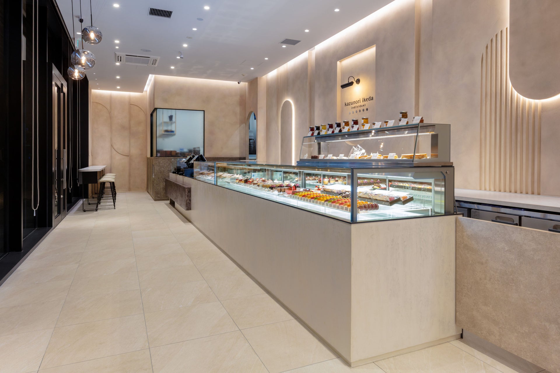 Kazunori Ikeda Individual Minamimachi-dori Store 1